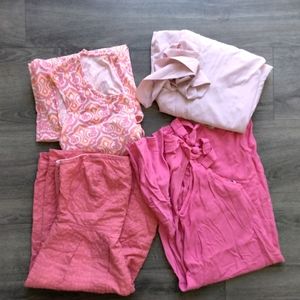 4 Pieces Women's Clothing Lot / Bundle Size Small